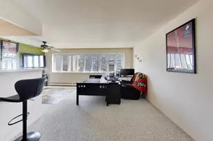708 W Bittersweet Pl, Chicago, IL 60613 - Photo 6