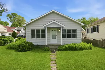 33847 N Prospect Drive, Grayslake, IL 60030 - Photo 1