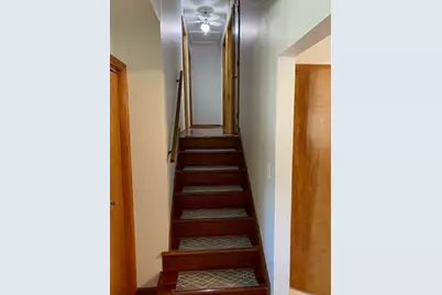 253 W Kimbell Avenue, Elmhurst, IL 60126 - Photo 8