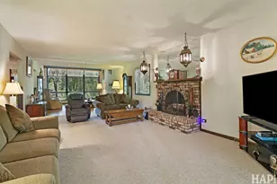 11012 Lucas Rd, Woodstock, IL 60098 - Photo 8