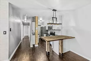938 North Blvd, Oak Park, IL 60301 - Photo 10