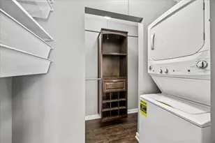 938 North Blvd, Oak Park, IL 60301 - Photo 14