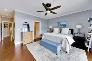 2912 N Sheffield Ave, Chicago, IL 60657 - Photo 12