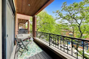 2912 N Sheffield Ave, Chicago, IL 60657 - Photo 20