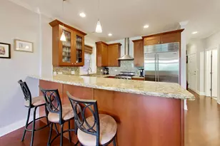 2912 N Sheffield Ave, Chicago, IL 60657 - Photo 8