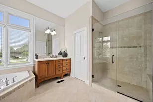 10N767 Newport Ct, Elgin, IL 60124 - Photo 28