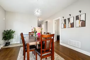 10114 S Peoria St, Chicago, IL 60643 - Photo 4
