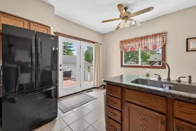 212 S Elm Street, Franklin Grove, IL 61031 - Photo 12