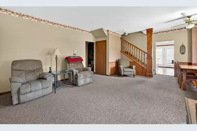 212 S Elm Street, Franklin Grove, IL 61031 - Photo 6