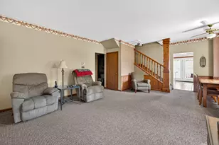 212 S Elm St, Franklin Grove, IL 61031 - Photo 6