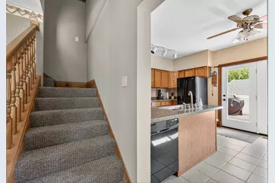 212 S Elm Street, Franklin Grove, IL 61031 - Photo 16