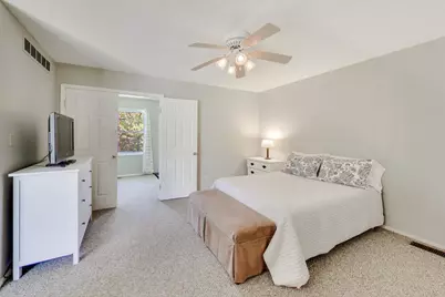 244 Coventry Court, Bloomingdale, IL 60108 - Photo 20