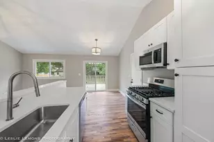 1416 Duquesne Ave, Naperville, IL 60565 - Photo 8