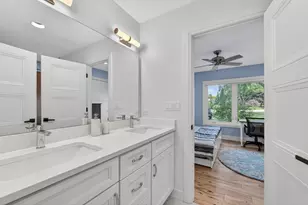 13 Eton Ct, South Barrington, IL 60010 - Photo 14