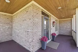 468 Rutland Rd, Dekalb, IL 60115 - Photo 4