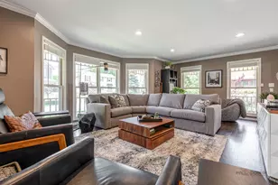 149 N Hale St, Palatine, IL 60067 - Photo 10
