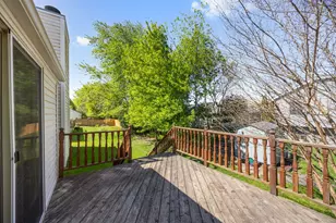 1621 Ash Ave, Woodstock, IL 60098 - Photo 24