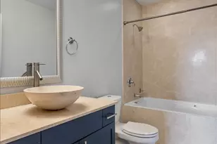 2545 S Dearborn St, Chicago, IL 60616 - Photo 18