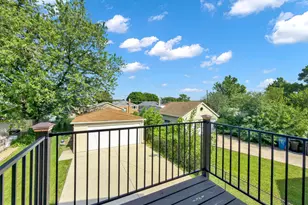 5845 S Sayre Ave, Chicago, IL 60638 - Photo 26
