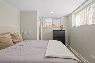 10459 S Troy St, Chicago, IL 60655 - Photo 32