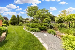 8744 W North Terrace, Niles, IL 60714 - Photo 24