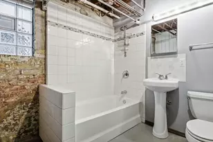 5227 N Glenwood Ave, Chicago, IL 60640 - Photo 36