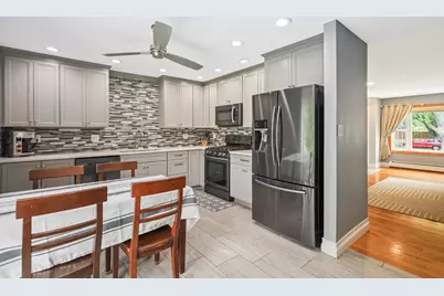 30W111 Bruce Lane, Naperville, IL 60563 - Photo 10