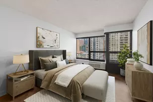 30 E Huron St, Chicago, IL 60611 - Photo 12