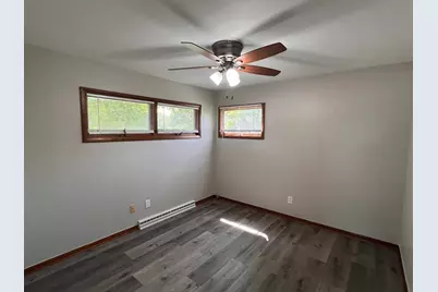 1724 Green Bay Road, North Chicago, IL 60064 - Photo 18