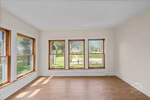 215 W Rock St, Plano, IL 60545 - Photo 10