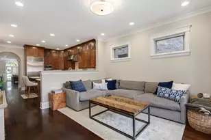 2718 N Wayne Ave, Chicago, IL 60614 - Photo 14