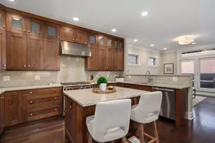 2718 N Wayne Ave, Chicago, IL 60614 - Photo 10