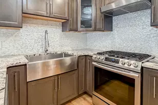13953 Cambridge Cir, Plainfield, IL 60544 - Photo 6