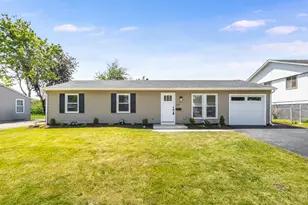 221 Gordon Ave, Romeoville, IL 60446 - Photo 1