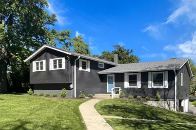 704 Plainfield Road, Downers Grove, IL 60516 - Photo 1