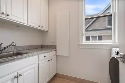 325 S Crescent Avenue, Park Ridge, IL 60068 - Photo 22
