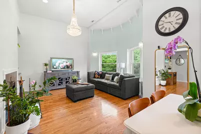 4615 N Beacon Street #3, Chicago, IL 60640 - Photo 2