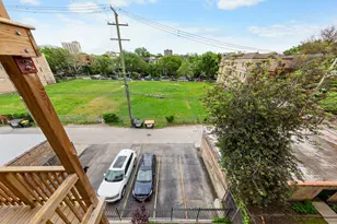 4615 N Beacon St, Chicago, IL 60640 - Photo 30