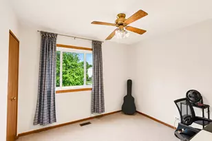 323 Farmhill Cir, Wauconda, IL 60084 - Photo 24