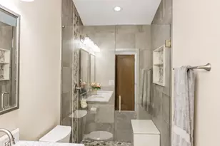 323 Farmhill Cir, Wauconda, IL 60084 - Photo 18
