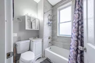 209 S Albany Ave, Chicago, IL 60612 - Photo 6