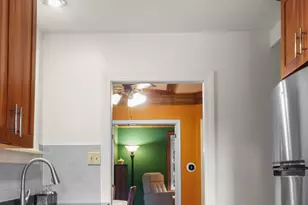 1009 W Green St, Champaign, IL 61821 - Photo 14