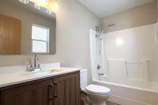 21668 Peterson Ave, Sauk Village, IL 60411 - Photo 18
