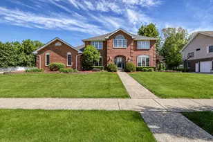 705 Ridgefield Rd, New Lenox, IL 60451 - Photo 1