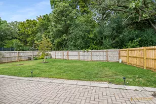 11402 Halma Ln, Woodstock, IL 60098 - Photo 12