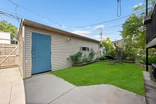 3806 N Damen Ave, Chicago, IL 60618 - Photo 36