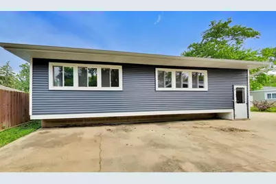 714 W Memorial Road, Bensenville, IL 60106 - Photo 28