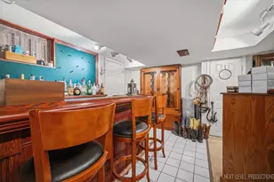250 Chasse Cir, Saint Charles, IL 60174 - Photo 32