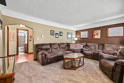 18010 Burnham Avenue, Lansing, IL 60438 - Photo 4