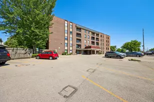 6330 Lincoln Ave, Morton Grove, IL 60053 - Photo 30